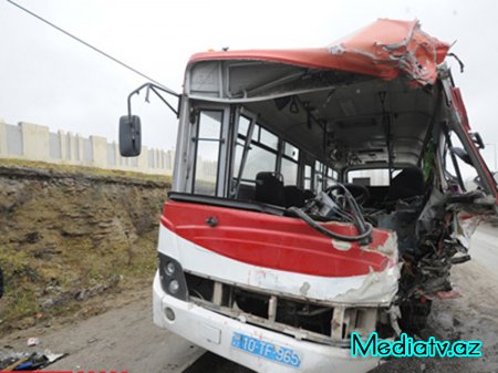 Paytaxtda avtobus və yük avtomobillərinin iştirakı ilə baş verən qəzalarda 22 nəfər ölüb