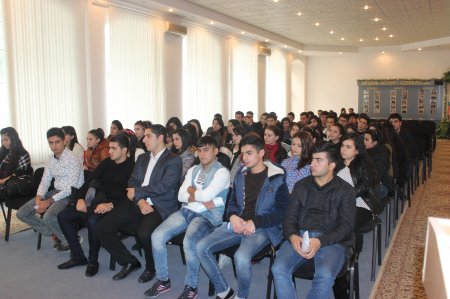 “Təhsilli gənclik - gələcəyin açarıdır” adlı layihə çərçivəsində növbəti seminar keçirildi- FOTOLAR