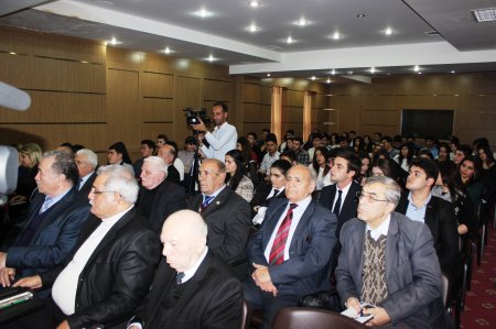 İstedadlı yazıçı-şair Şöhlət Əfşarın Nərimanov rayon gəncləri ilə görüşü keçirilib- FOTOLAR