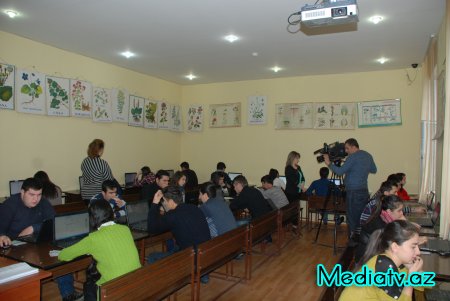 GƏNCƏ DÖVLƏT UNİVERSİTETİNDƏ “AÇIQ QAPI” KEÇİRİLMİŞDİR - FOTOLAR
