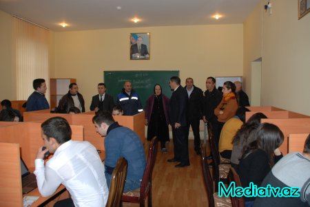 GƏNCƏ DÖVLƏT UNİVERSİTETİNDƏ “AÇIQ QAPI” KEÇİRİLMİŞDİR - FOTOLAR