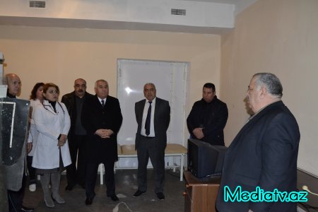Alı Alıyev rayonda əhaliyə göstərilən tibbi xidmətin vəziyyəti ilə yerində tanış olub - FOTOLAR