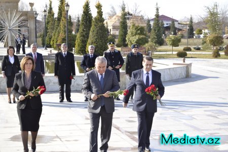 Füzulidə 2015-ci ilin sosial-iqtisadi inkişafının yekunları və qarşıda vəzifələr müzakirə olunmuşdur - FOTOLAR