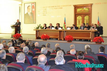 Füzulidə 2015-ci ilin sosial-iqtisadi inkişafının yekunları və qarşıda vəzifələr müzakirə olunmuşdur - FOTOLAR