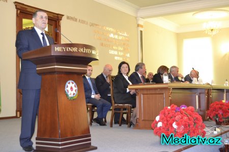 Füzulidə 2015-ci ilin sosial-iqtisadi inkişafının yekunları və qarşıda vəzifələr müzakirə olunmuşdur - FOTOLAR