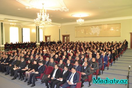 Füzulidə 2015-ci ilin sosial-iqtisadi inkişafının yekunları və qarşıda vəzifələr müzakirə olunmuşdur - FOTOLAR