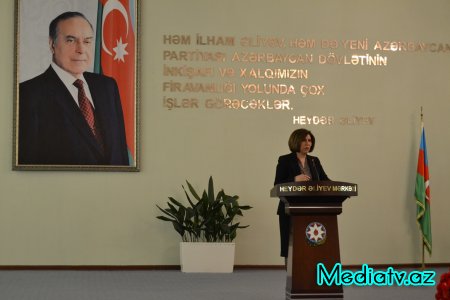 Füzulidə 2015-ci ilin sosial-iqtisadi inkişafının yekunları və qarşıda vəzifələr müzakirə olunmuşdur - FOTOLAR
