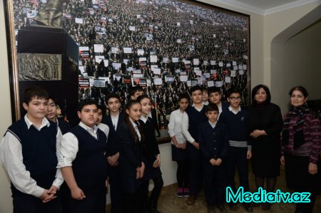 Nəsimi məktəbliləri Memorial Soyqırım Muzeyi ilə tanış olmuşlar - FOTOLAR