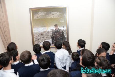 Nəsimi məktəbliləri Memorial Soyqırım Muzeyi ilə tanış olmuşlar - FOTOLAR