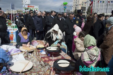 Nərimanovda Novruz bayramı münasibəti ilə təntənəli bayram tədbiri keçirilib - FOTOLAR