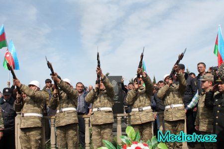 Biləsuvarda daha bir şəhid dəfn edildi - FOTOLAR