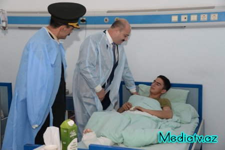 Nəsimi rayonunda Ordumuza dəstək məqsədilə qanvermə aksiyası keçirilmişdir - FOTOLAR