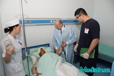 Nəsimi rayonunda Ordumuza dəstək məqsədilə qanvermə aksiyası keçirilmişdir - FOTOLAR