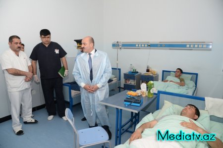 Nəsimi rayonunda Ordumuza dəstək məqsədilə qanvermə aksiyası keçirilmişdir - FOTOLAR