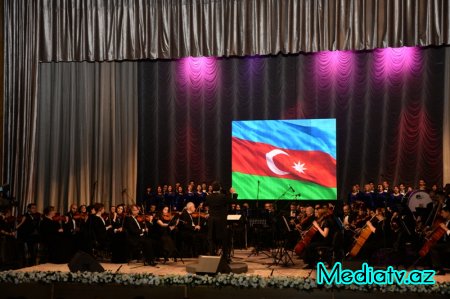 Nəsimidə Ümummilli liderimizə həsr olunan silsilə tədbirlər keçirilir - FOTOLAR
