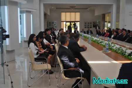 Hacıqabulda Ümummilli liderin anadan olmasının 93-cü ildönümü münasibətilə tədbir keçirilib- FOTOLAR