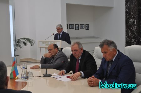 Hacıqabulda Ümummilli liderin anadan olmasının 93-cü ildönümü münasibətilə tədbir keçirilib- FOTOLAR