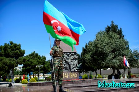 Nərimanov rayonunda faşizm üzərində Qələbənin 71-ci ildönümü qeyd edilib - FOTOLAR