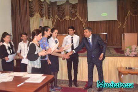 Hacıqabulda “Debat” intelektual oyununun final mərhələsi keçirildi - FOTOLAR