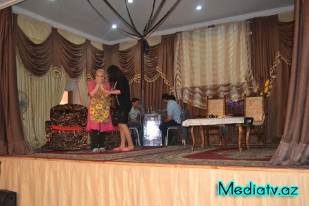 Hacıqabulda “Qəribə taleyim“ adlı tamaşanın təqdimatı - FOTOLAR