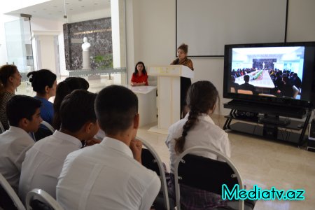 Hacıqabulda “Tarixi keçmişimizi yaşadan muzeylər” adlı tədbir keçirildi - FOTOLAR