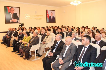 DÖVLƏT İDARƏÇİLİK AKADEMİYASININ REKTORU AQRAR UNİVERSİTETİNDƏ USTAD DƏRSLƏRİ KEÇİB - FOTOLAR