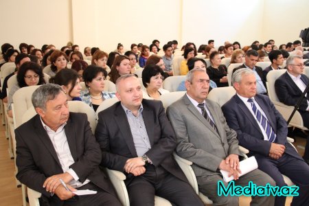 AQRAR UNİVERSİTETİNDƏ RESPUBLİKA GÜNÜ QEYD EDİLB - FOTOLAR