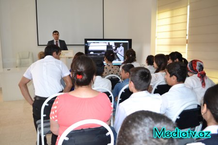 Hacıqabulda Respublika günü münasibəti ilə tədbir - FOTOLAR