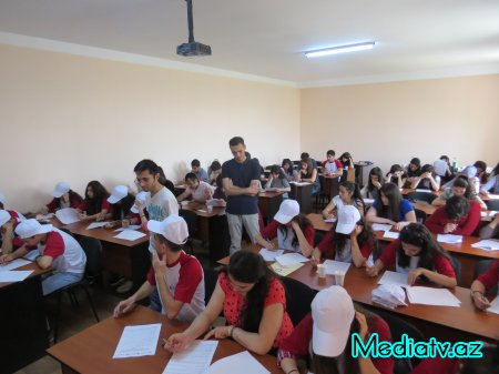 Nərimanovda “Gənclərin Bilik Olimpiadası”adlı layihənin növbəti seçmə turu keçirilib - FOTOLAR