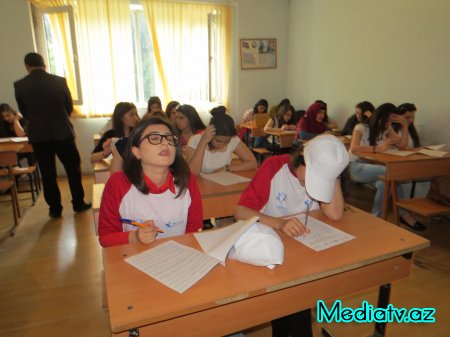 “Yeni Gələcək” Gənclərin Maarifləndirilməsi İctimai Birliyi tərəfindən “Gənclərin Bilik Olimpiadası” adlı layihənin növbəti seçim turu keçirilib - FOTOLAR