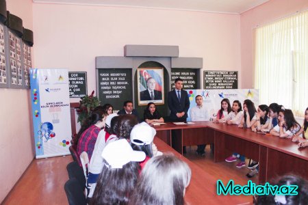 “Yeni Gələcək” Gənclərin Maarifləndirilməsi İctimai Birliyi tərəfindən “Gənclərin Bilik Olimpiadası” adlı layihənin növbəti seçim turu keçirilib - FOTOLAR