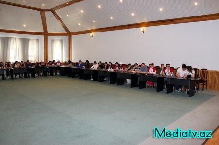 Nərimanovda “Gənclərin Bilik Olimpiadası” adlı layihənin növbəti seçim turu keçirilib - FOTOLAR