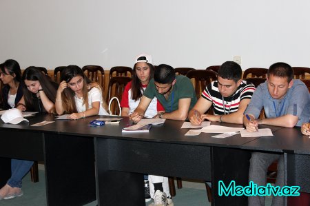Nərimanovda “Gənclərin Bilik Olimpiadası” adlı layihənin növbəti seçim turu keçirilib - FOTOLAR