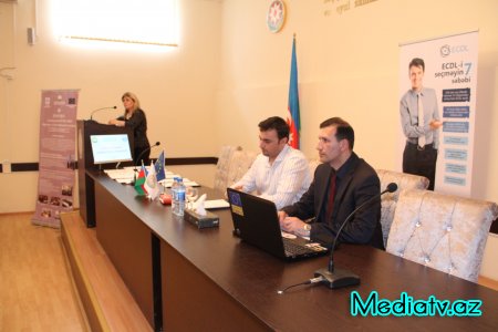 AQRAR UNİVERSİTETİNDƏ BEYNƏLXALQ ECDL SERTİFİKATI TƏQDİM ETMƏ MƏRSİMİ KEÇİRİLİB - FOTOLAR