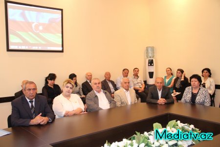 AQRAR UNİVERSİTETİN İQTİSADİYYAT KORPUSUNDA MİLLİ QURTULUŞ GÜNÜ QEYD EDİLİB - FOTOLAR