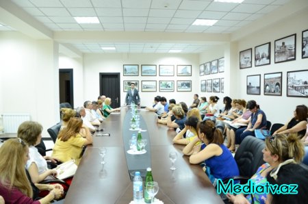 Nəsimi rayonunda «26 İyun – BMT-nin Narkotiklərlə Mübarizə günü»nə həsr olunmuş tədbir keçirilmişdir - FOTOLAR