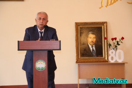 AQRAR UNİVERSİTETİNDƏ MƏMMƏDTAĞI CƏFƏROVUN  80 İLLİK YUBİLEYİ İLƏ BAĞLI ELMİ-PRAKTİK KONFRANS KEÇİRİLİB - FOTOLAR