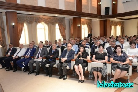 Nəsimidə bu ilin I yarısının sosial-iqtisadi inkişafın yekunlarına və qarşıda duran vəzifələrə həsr olunmuş hesbat yığıncağı keçirildi - FOTOLAR