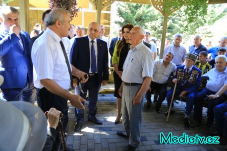 Nəsimi rayonunda Azərbaycanın Milli Qəhrəmanı Asif Məhərrəmovun adını daşıyan  küçədə yerləşən park əsaslı təmirdən sonra istifadəyə verilmişdir - FOTOLAR