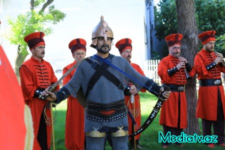 Nəsimi rayonunda Azərbaycanın Milli Qəhrəmanı Asif Məhərrəmovun adını daşıyan  küçədə yerləşən park əsaslı təmirdən sonra istifadəyə verilmişdir - FOTOLAR