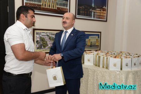 Milli Mətbuatın 141 illiyi ərəfəsində Nəsimi rayonunda jurnalistlərlə görüş keçirilmişdir - FOTOLAR
