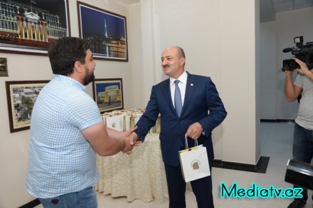 Milli Mətbuatın 141 illiyi ərəfəsində Nəsimi rayonunda jurnalistlərlə görüş keçirilmişdir - FOTOLAR