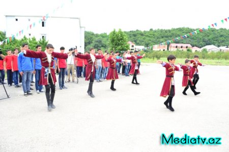 Nəsimili «Gənc İlhamçılar»ın Qubadakı yay düşərgəsində istirahəti başa çatmışdır - FOTOLAR