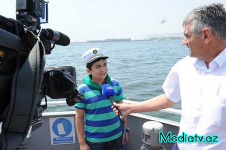 Nəsimi rayon məktəbliləri «Üfüq» gəmisində dəniz səyahətinə çıxdılar - FOTOLAR