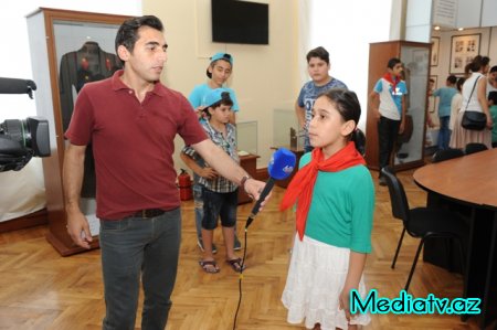 Nəsimi rayon məktəblilərinin muzeylərə ekskursiyası davam edir - FOTOLAR