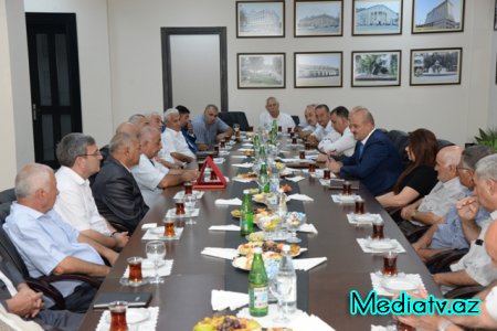 Nəsimi rayonunda Qarabağ müharibəsi veteranları və əlilləri  ilə görüş keçirilmişdir - FOTOLAR