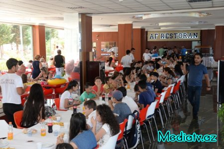 Nəsimi rayon məktəblilərinin yay tətili günləri maraqlı və yaddaqalan keçir - FOTOLAR
