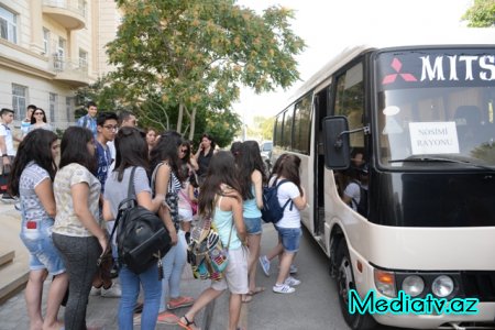 Nəsimi rayon məktəblilərinin yay tətili günləri maraqlı və yaddaqalan keçir - FOTOLAR