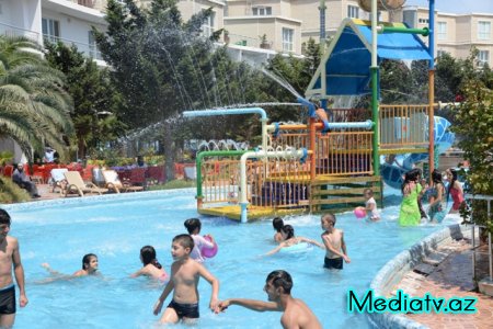 Nəsimi rayon məktəblilərinin yay tətili günləri maraqlı və yaddaqalan keçir - FOTOLAR