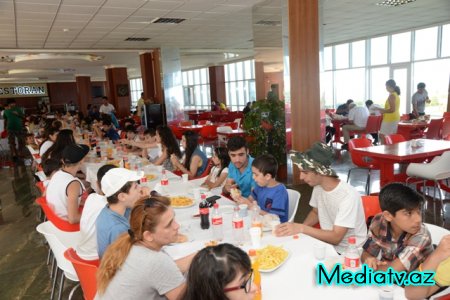 Nəsimi rayon məktəblilərinin yay tətili günləri maraqlı və yaddaqalan keçir - FOTOLAR
